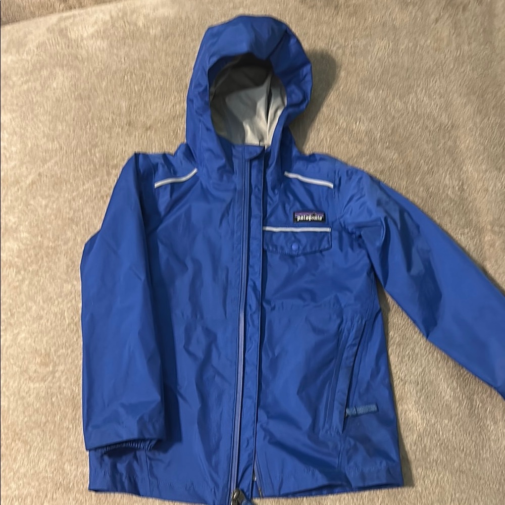 Patagonia Blue Raincoat Lightweight Weather-Resistant